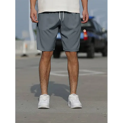 Sommerliche Herren Shorts mit hoher Taille und Atmungsaktivität in Grau