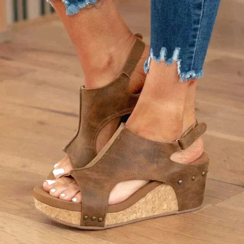 Ylva - Orthopädischer Lederschuh