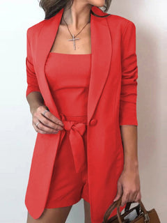 Juliana - 3er-Set: Weste, Anzugjacke, High-Waist-Shorts in Rot
