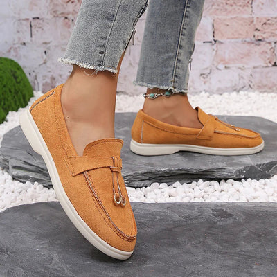 Rilena - Elegante Loafers mit dekorativen Nahtdetails in Knotenform