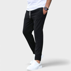 Vensix - Maßgeschneiderte Stretch-Hosen in Schwarz