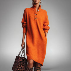 Tabea | Weiches Strickkleid mit femininer Note in Orange