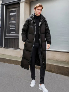 Lange Wattierte Steppjacke mit Kapuze in Schwarz