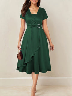 Elisa | V-Ausschnitt Midikleid mit asymmetrischem Saum in Grün