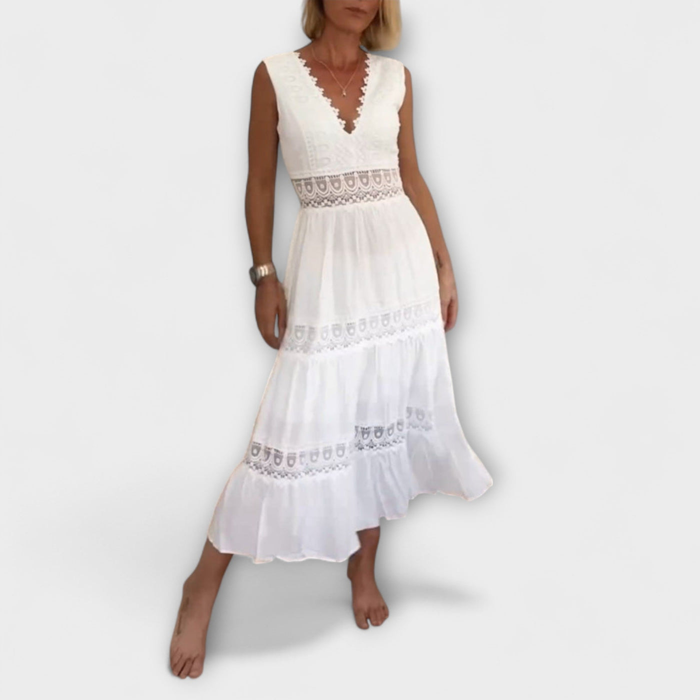 Aurélie - Elegantes Spitzenkleid mit V-Ausschnitt