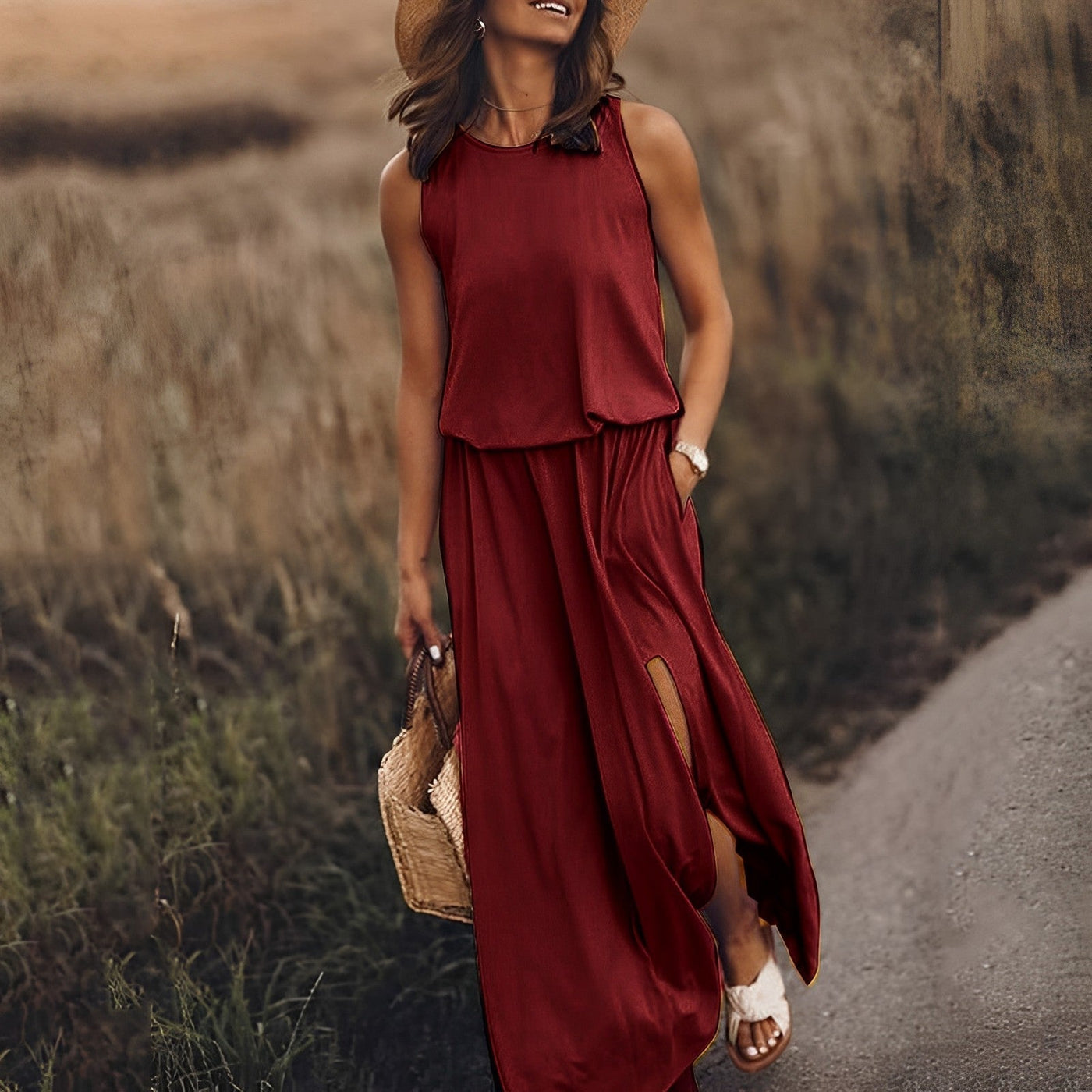 Ärmelloses Kleid mit Schlitz für Damen