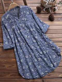 Mila - Klassisches Sommerhemd - Blumenmuster in Blau