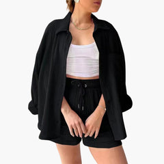 Zweiteiliges Set mit Shorts für Damen - lässiger Sommerlook in Schwarz
