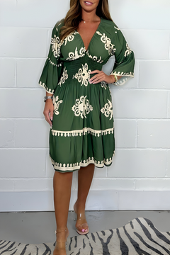 ALIRA - Sommerliches Boho-Kleid in Olivgrün