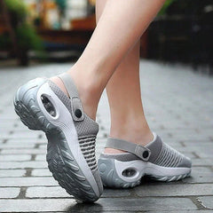 Henrike - Damen Slip-On Sneaker mit Mesh und Riemen in Grau