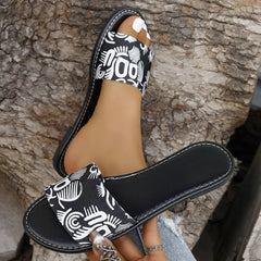 Renee® | Modische Sandalen mit Graffiti-Print in Schwarz-Weiß