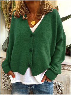 Anne | Warme Zeitlose Strickjacke in Grün
