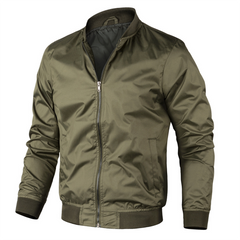 Benjamin - Bomberjacke - Stil und Wärme in Armeegrün