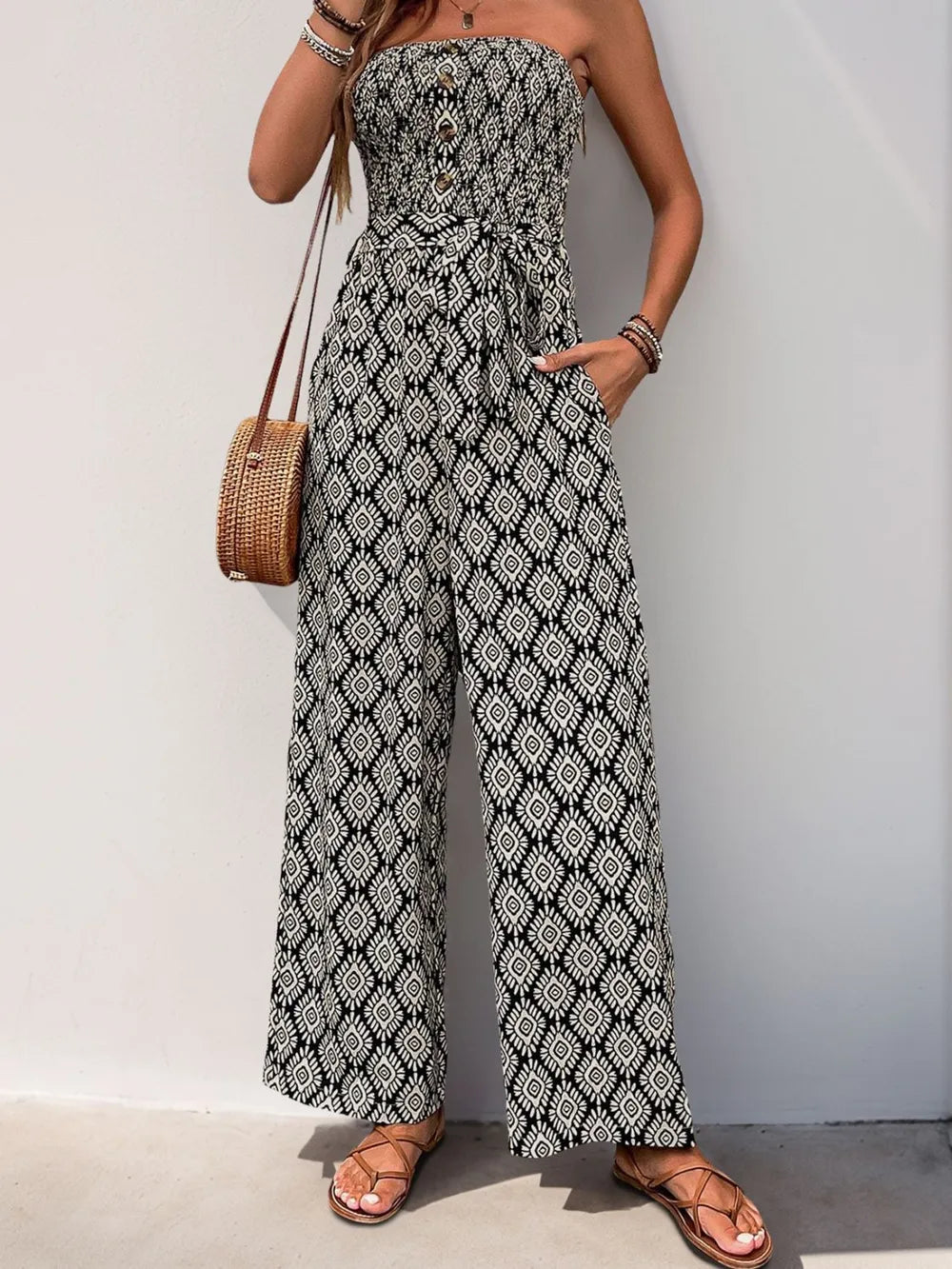 Beate – Diamond Chic Smocked Jumpsuit Bequem Und Elegant