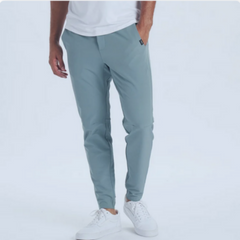 Edward – Dehnbare Hose in Hellblau