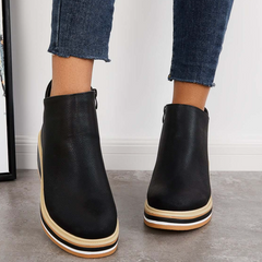 Stella - Modische und bequeme Stiefel in Schwarz