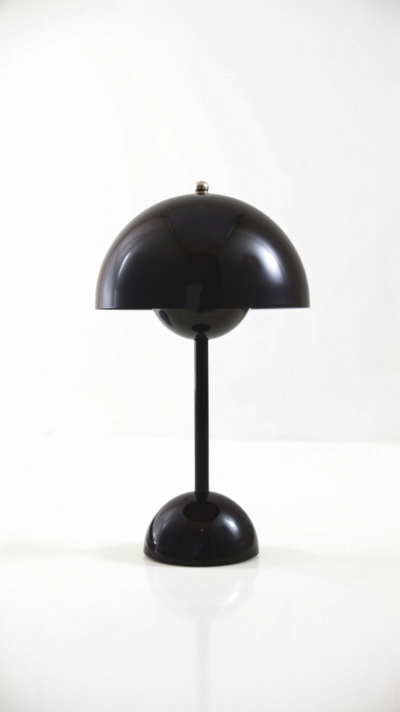 Veluce - Elegante Tischlampe