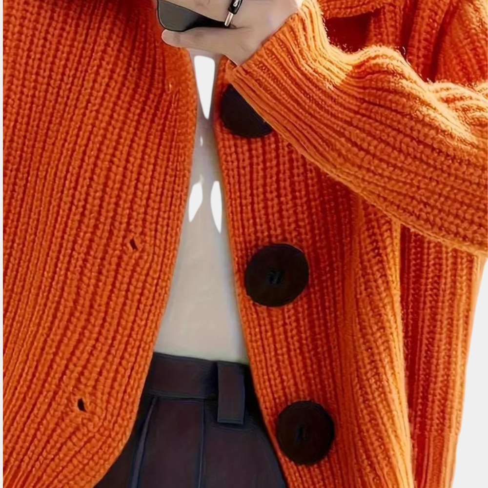 Geknöpfte Strickjacke für Frauen