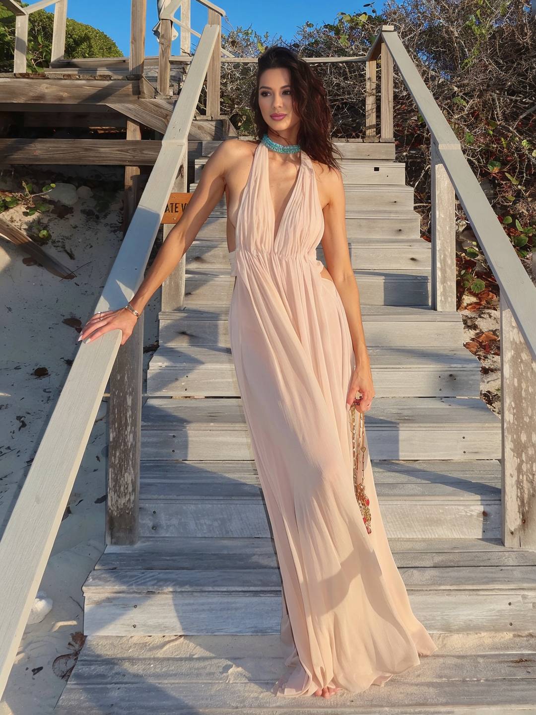 Camille | Langes Drapiertes Kleid mit Rückenfreiem Schnitt