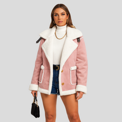 Isabella | Plüschige Winterjacke mit Knopfverschluss und Revers in Rosa