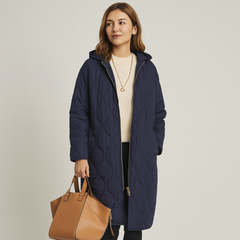 Lorelei | Damen Stepp-Winterjacke Plus Size mit Kapuze und Praktischem Reißverschluss in Marineblau