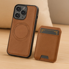 Magnetische iPhone-Brieftaschenhülle aus PU-Leder – Abnehmbares 2-in-1-Design mit Kartenfächern in Braun