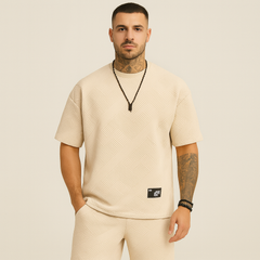 2-teiliges strukturiertes Herren-Set – Kurzarm-Oberteil mit Rundhalsausschnitt und passende Jacquard-Shorts in Aprikose