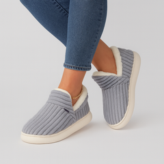 FuzzyWarm | Kuschelige Slip-On-Hausschuhe in Grau