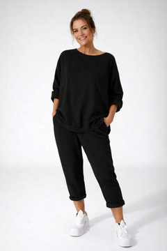 Nessa - federleichtes Loungewear-Set in Schwarz