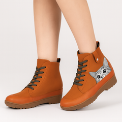 Leonore | Winterstiefel mit Katzenmuster in Orange