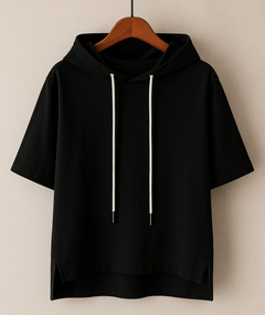 Lila | Oversized Kurzarm Kapuzenhoodie in Schwarz