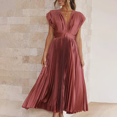 Liesel - Elegantes V-Ausschnitt Plissee Maxikleid in Rot