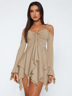 Clara – Schulterfreies Sommerkleid für Damen im Lagenlook in Khaki