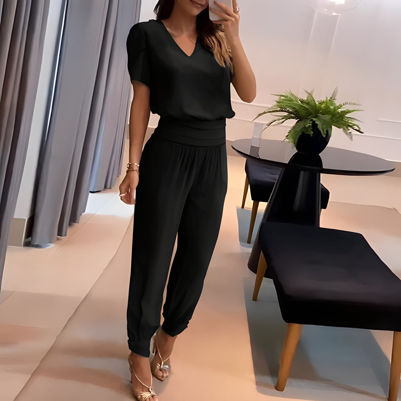 Alexandra – Luxus-Set für Damen – Bluse mit V-Ausschnitt und Hose