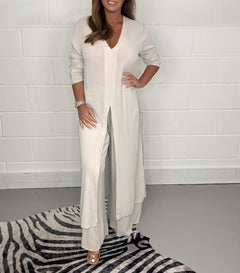 CAPEA – Luftiger Sommer-Zweiteiler in Creme