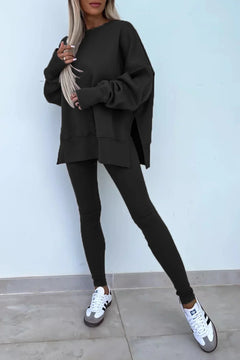 JOHANNA - SET AUS SWEATSHIRT UND LEGGINGS IN ÜBERGRÖSSE in Schwarz