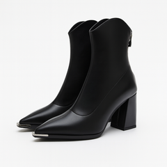 Damen Stiefeletten mit spitzer Kappe und Absatz – Elegante Frühlingsschuhe in Schwarz