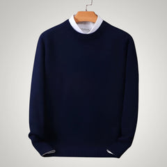 Maximilian | Herren Klassischer Rundhals-Strickpullover in Marineblau