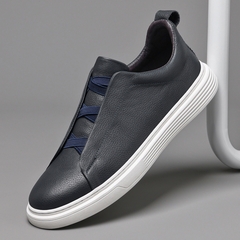 Stilvolle Lederschuhe in Marineblau