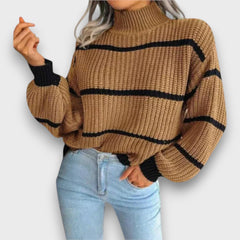 Amelithra – Rollkragenpullover mit Streifen in Khaki