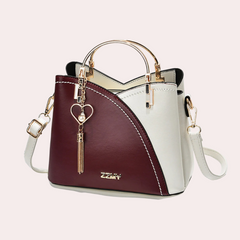 Elegante Damenhandtasche aus stilvollem veganem Leder in Burgund