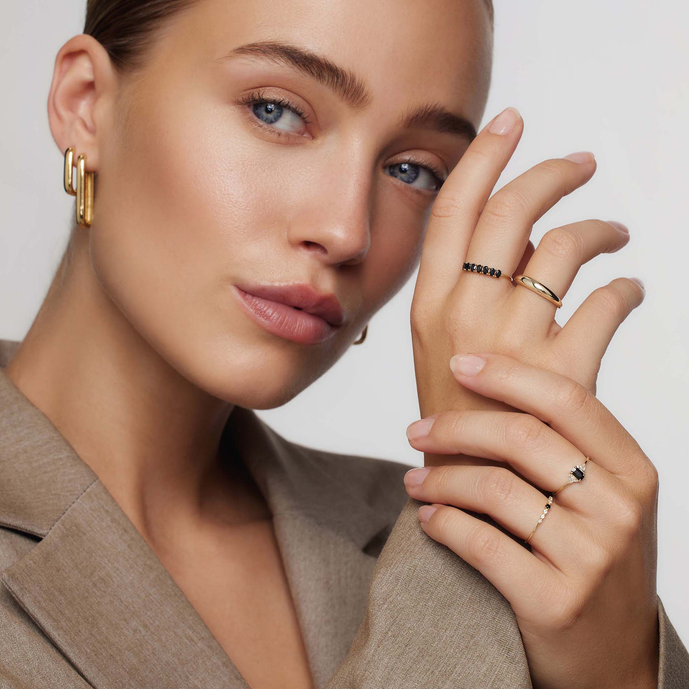 Sturdy Gold Ring | Rock Solid Design