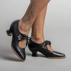 Fatime - Stilvolle Damenschuhe Mit Geschlossener Spitze in Schwarz