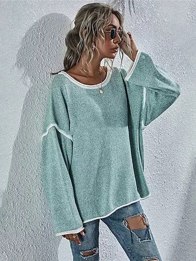 Strickpullover mit übergroßem Rundhalsausschnitt und Kontrastbesatz