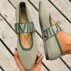 Sara | Elegante Flache Dirndlschuhe in Grün