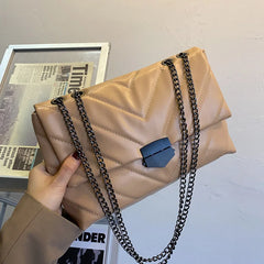 Lilliana - Leder-Umhängetasche - Kettenriemen in Khaki