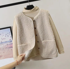 Dione - Gemütliches Weste - Herbst Layering in Beige