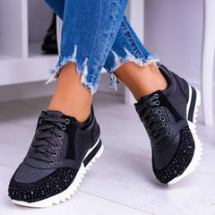 Jelena - Trendy Turnschuhe für Damen in Schwarz