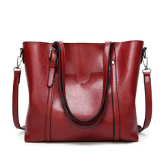 Klara | Luxuriöse Lederhandtasche in Burgunderrot