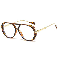 Liva | Stilvolle Sonnenbrille mit UV-Schutz in Schildpatt / Transparent